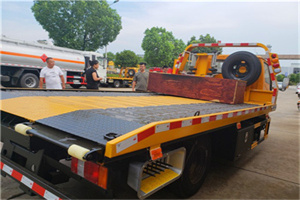 源城附近拖车电话号码服务