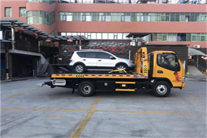 源城汽车紧急补胎换胎救援